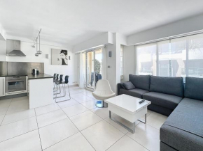57m2 Croisette Martinez, terrasse vue mer